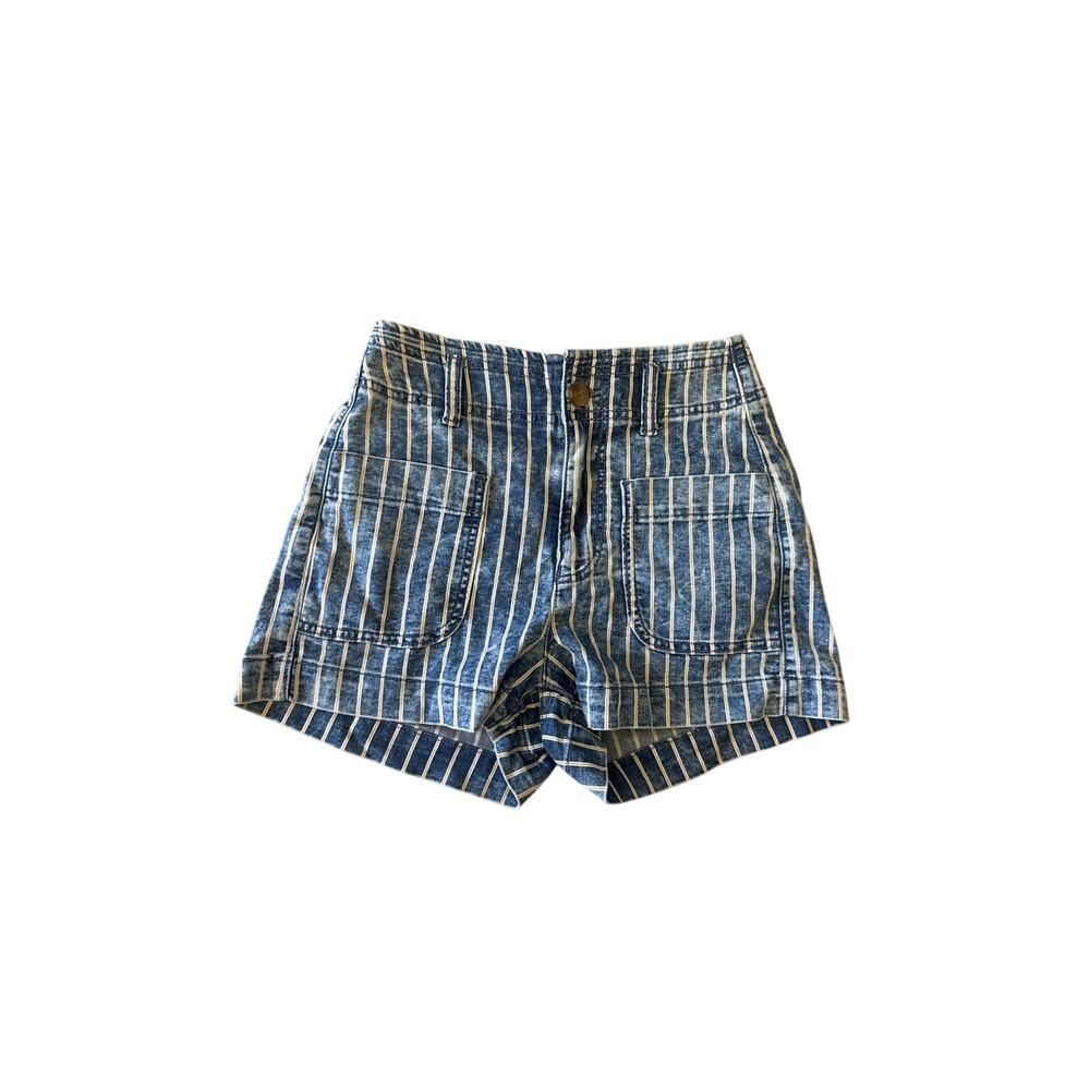American Eagle Women’s Blue White Striped Pull On Shorts High Rise Elastic Waist